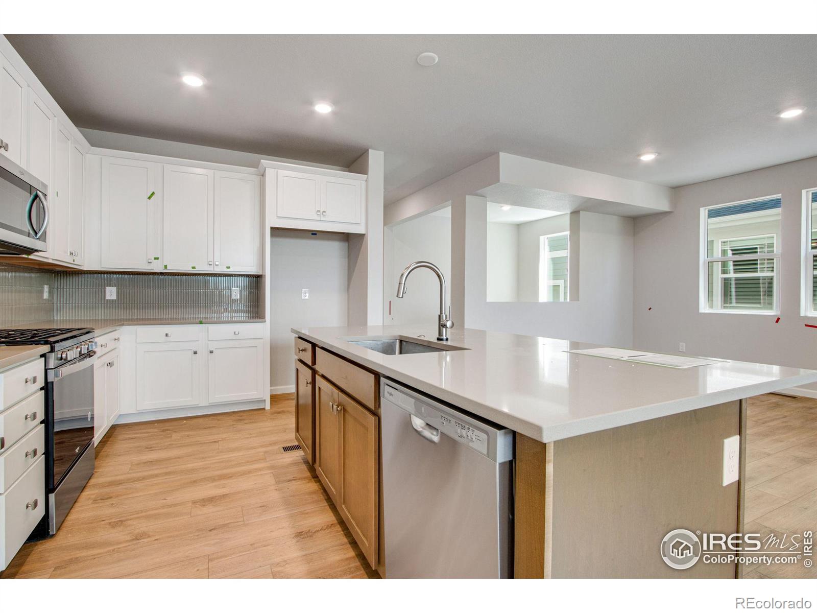 MLS Image #8 for 1580 e 3rd avenue,longmont, Colorado