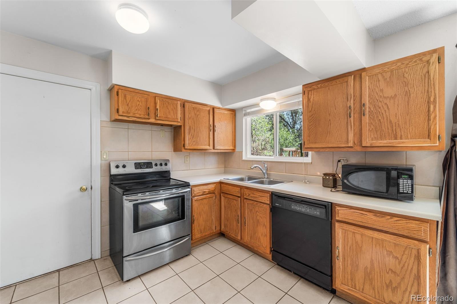 MLS Image #9 for 7051  caballero avenue,colorado springs, Colorado