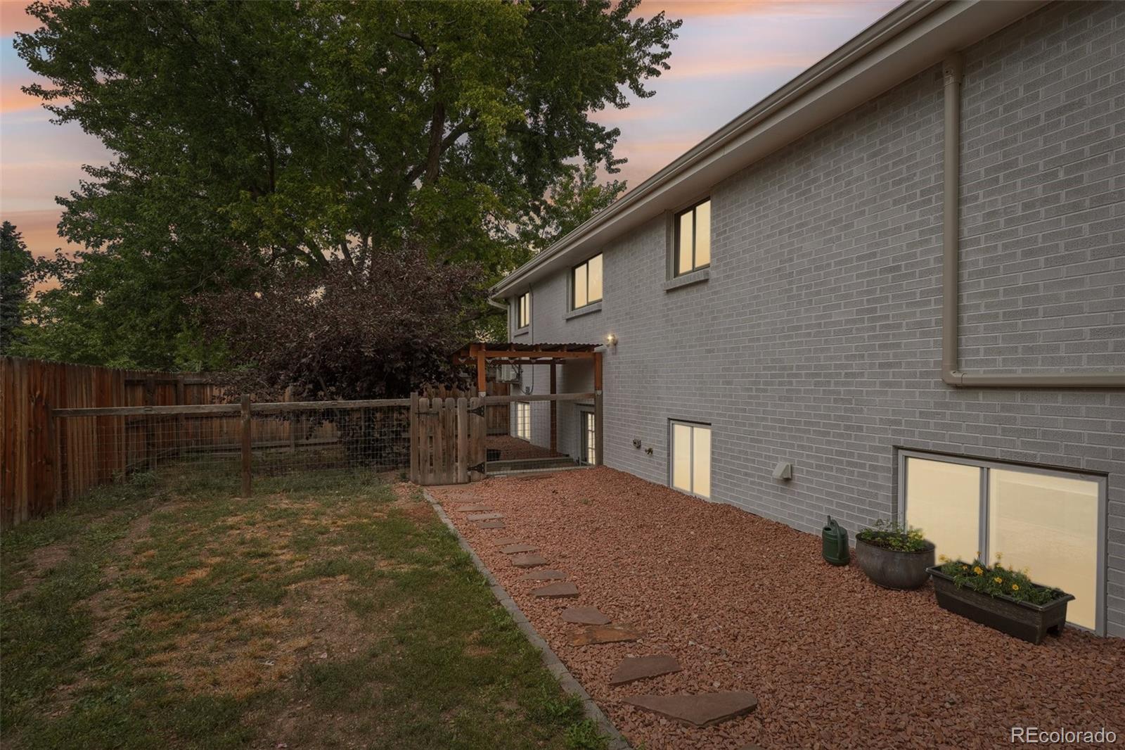 MLS Image #38 for 9961 w 76th place,arvada, Colorado