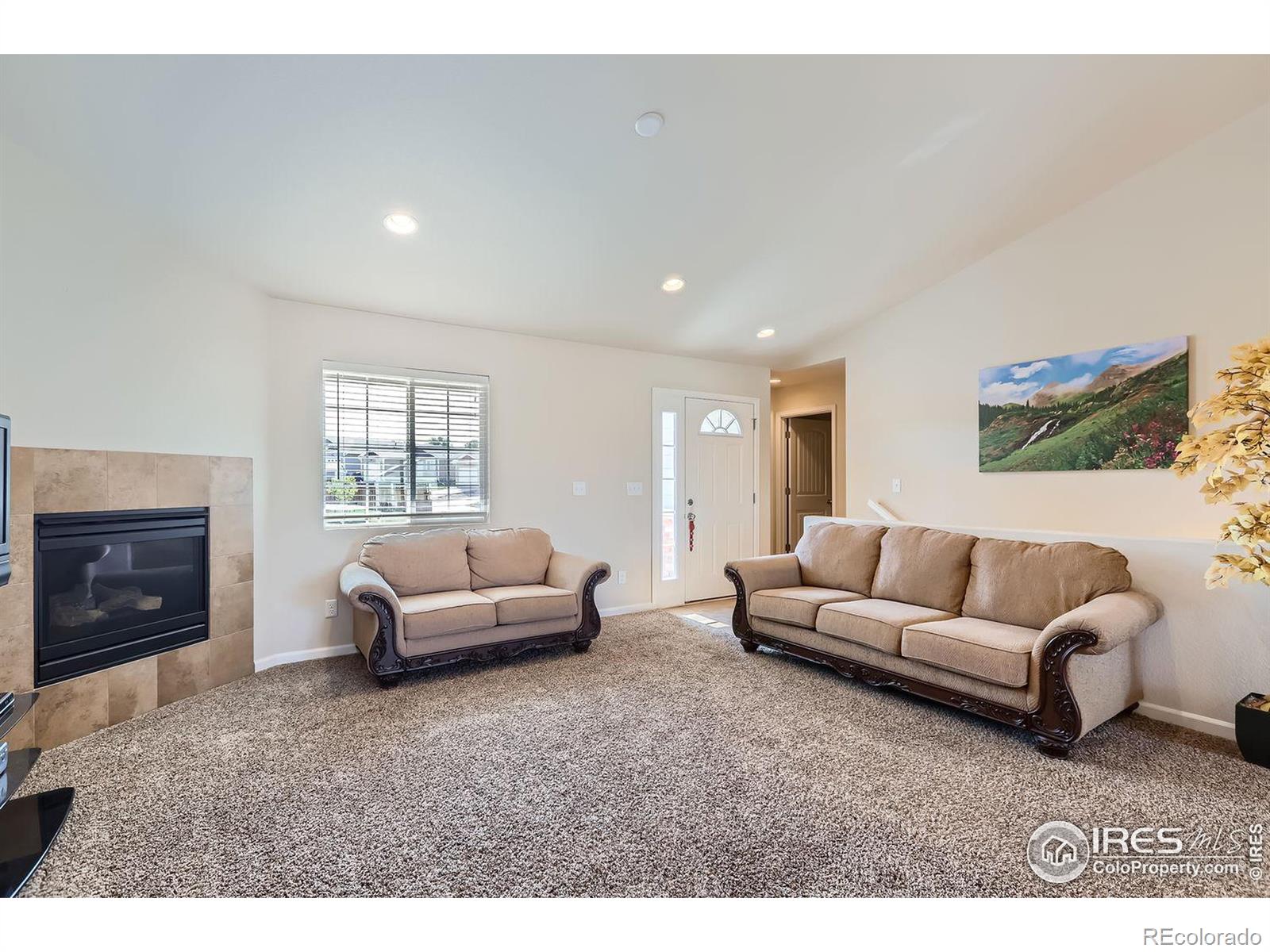 MLS Image #3 for 363  brittle bush drive,loveland, Colorado