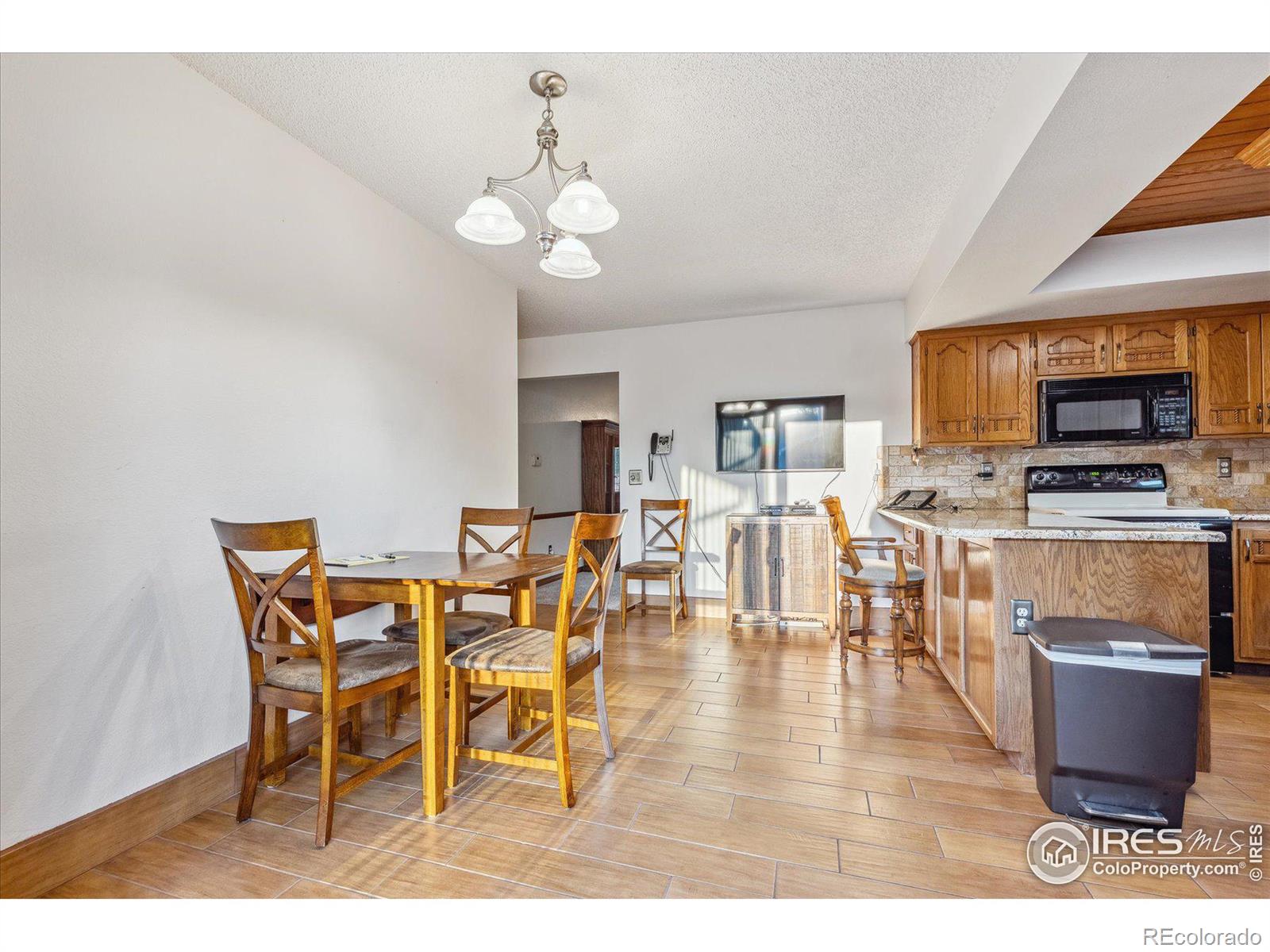 MLS Image #5 for 51  curtis court,broomfield, Colorado