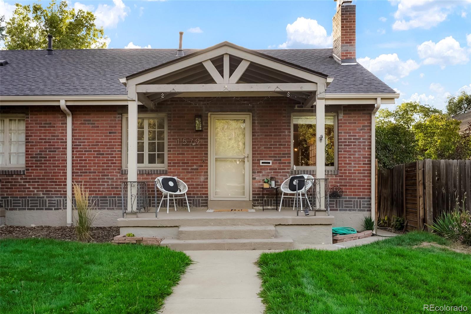 MLS Image #2 for 1579  elm street,denver, Colorado