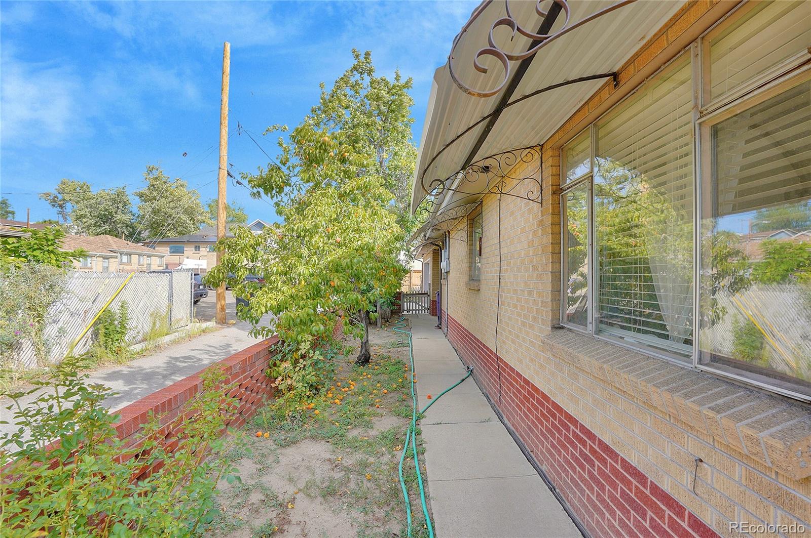 MLS Image #6 for 4911 w byron place,denver, Colorado