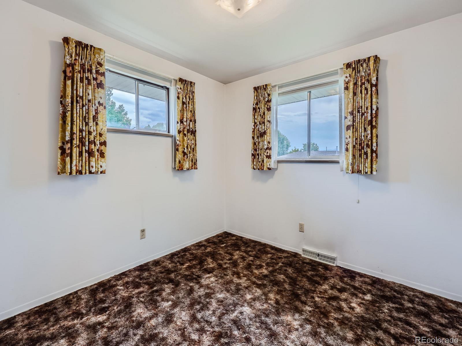 MLS Image #16 for 4830 s lipan street,englewood, Colorado