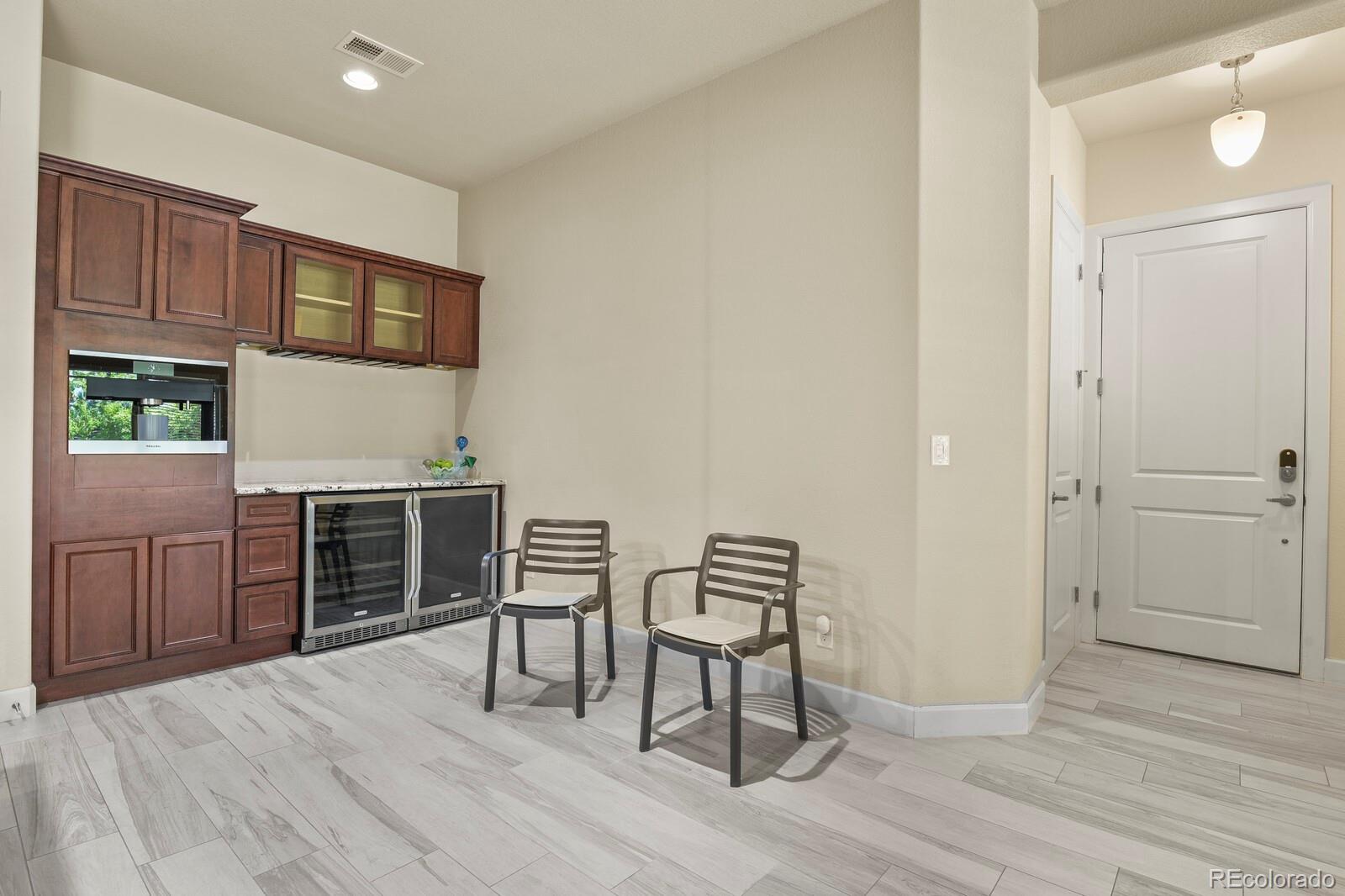 MLS Image #4 for 301  inverness way,englewood, Colorado