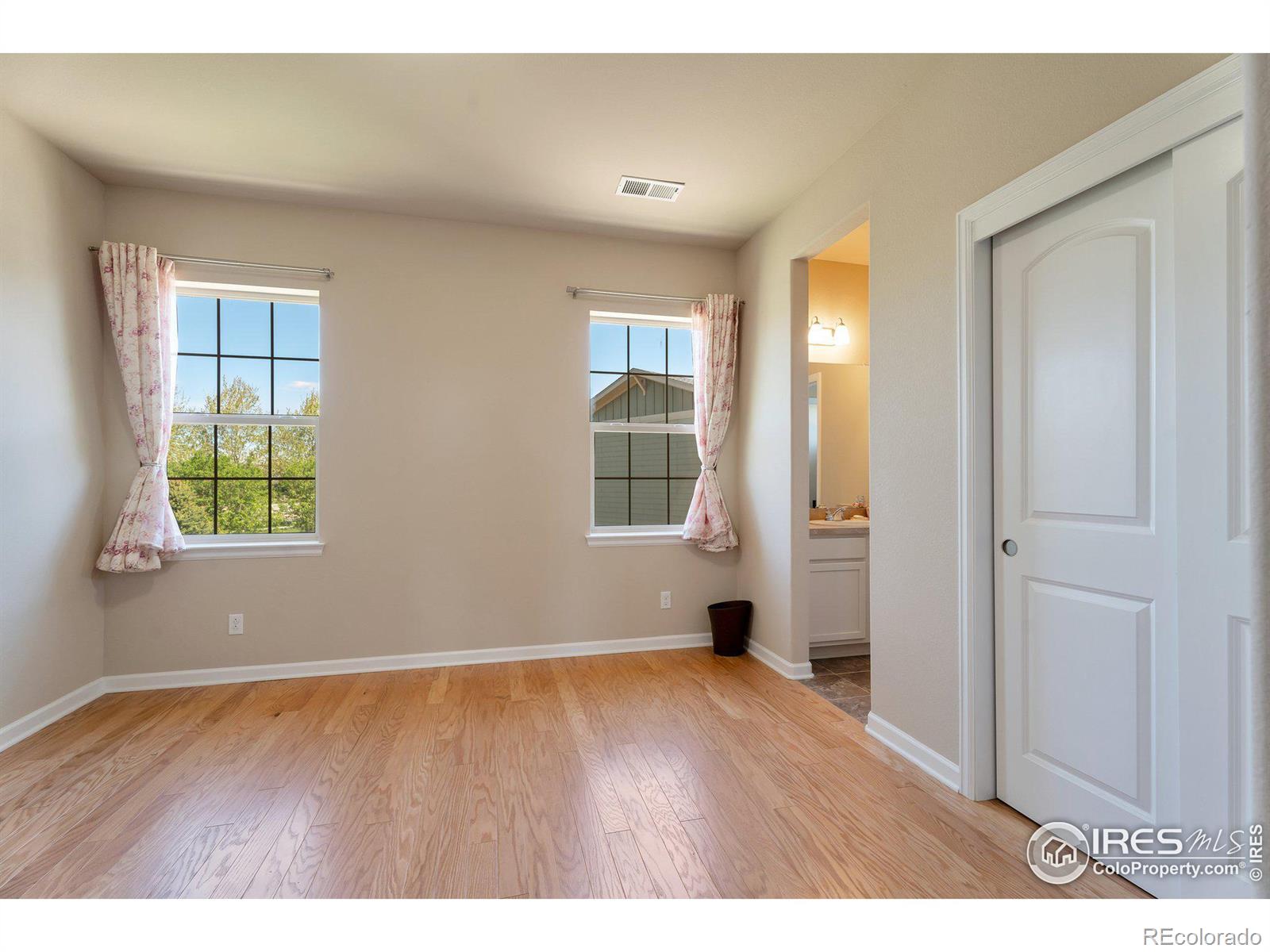 MLS Image #18 for 13699  pecos loop,broomfield, Colorado