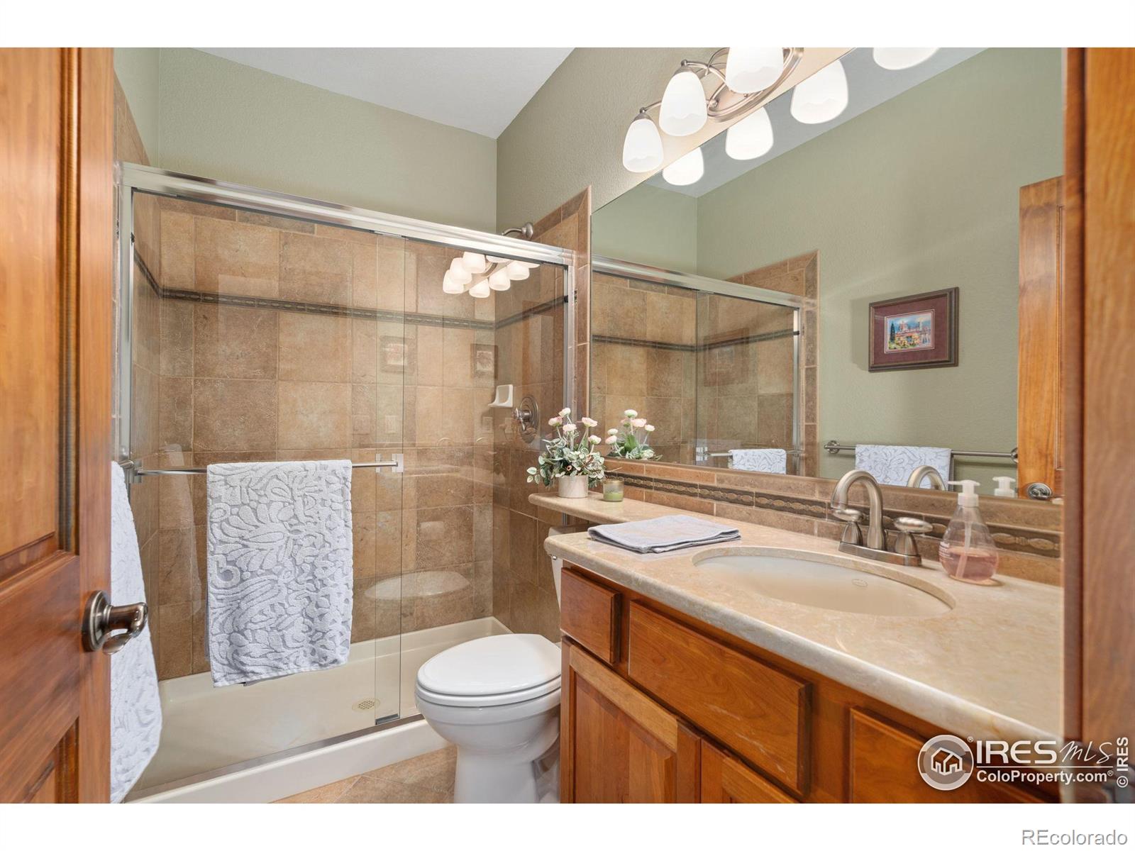 MLS Image #14 for 6564  half moon bay drive,windsor, Colorado