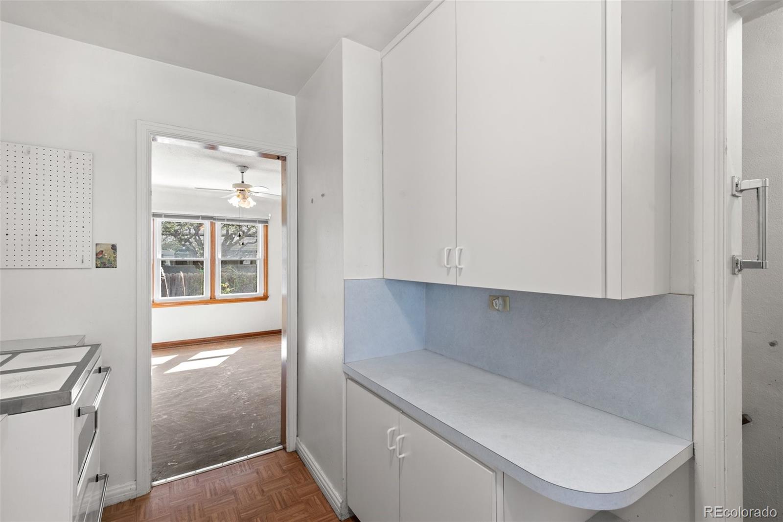 MLS Image #13 for 1309 e amherst avenue,denver, Colorado