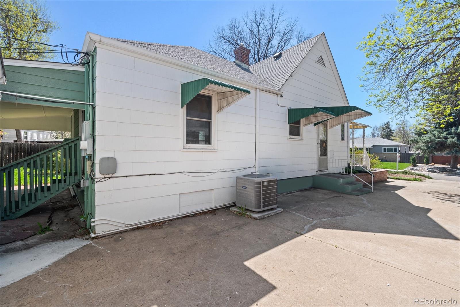 MLS Image #4 for 1309 e amherst avenue,denver, Colorado