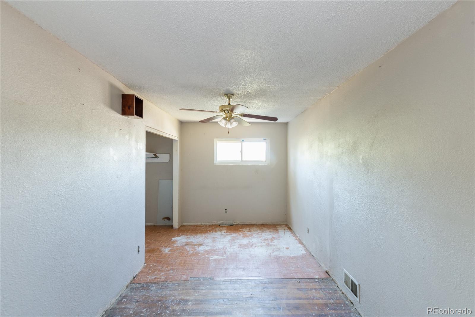 MLS Image #12 for 921  meade street,denver, Colorado