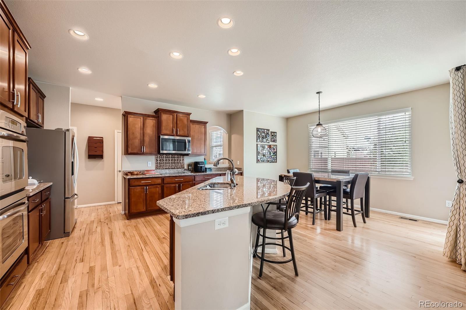 MLS Image #13 for 25202 e 2nd place,aurora, Colorado