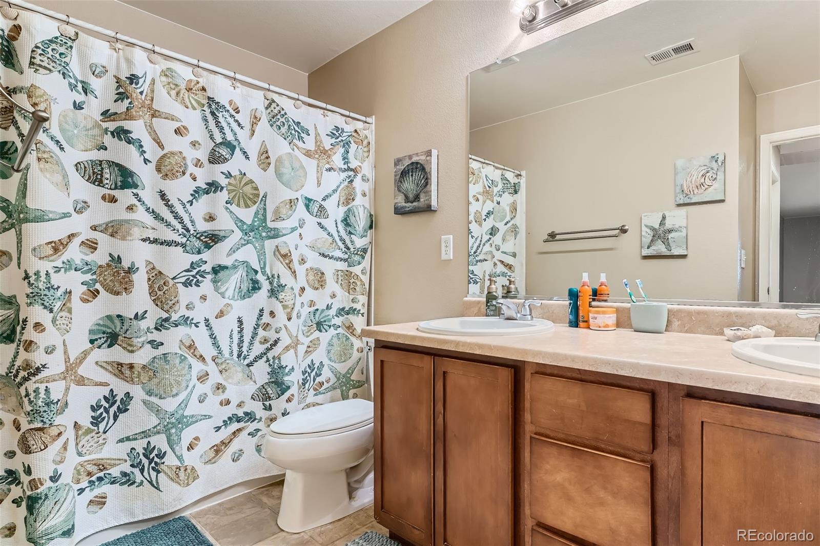 MLS Image #28 for 25202 e 2nd place,aurora, Colorado