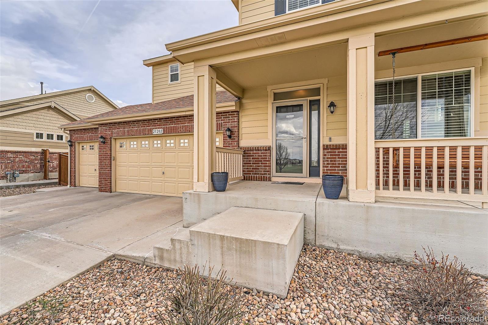 MLS Image #3 for 25202 e 2nd place,aurora, Colorado