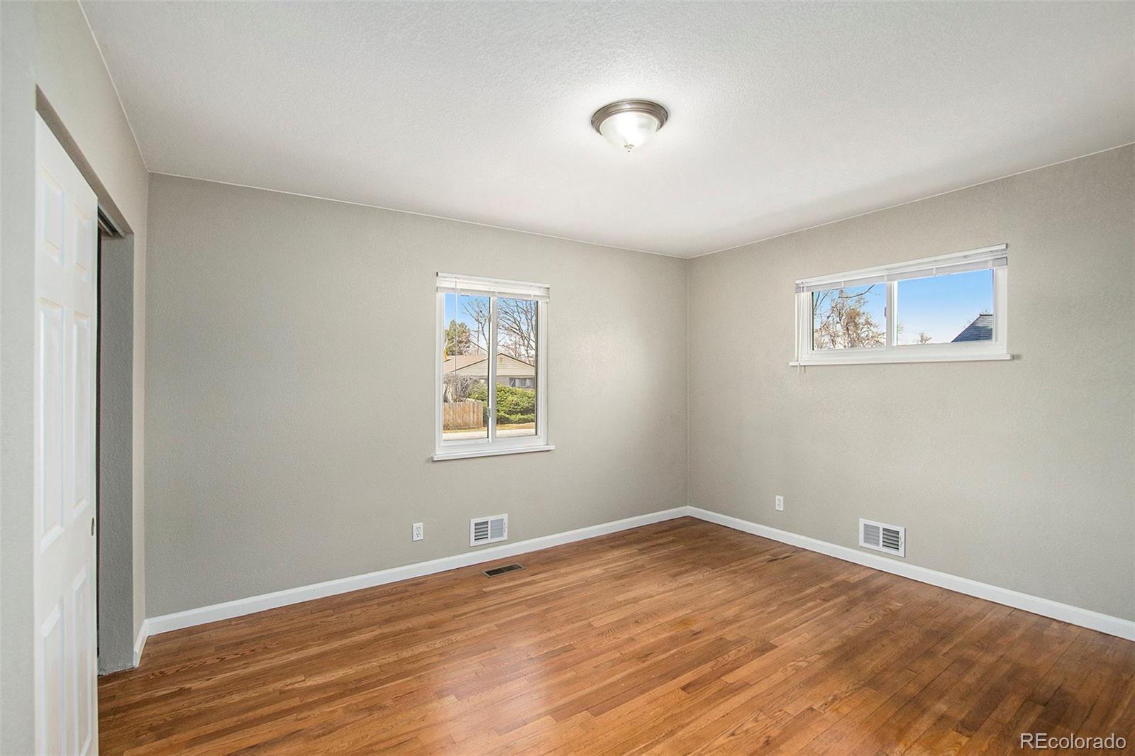 MLS Image #5 for 3092 s kearney street,denver, Colorado