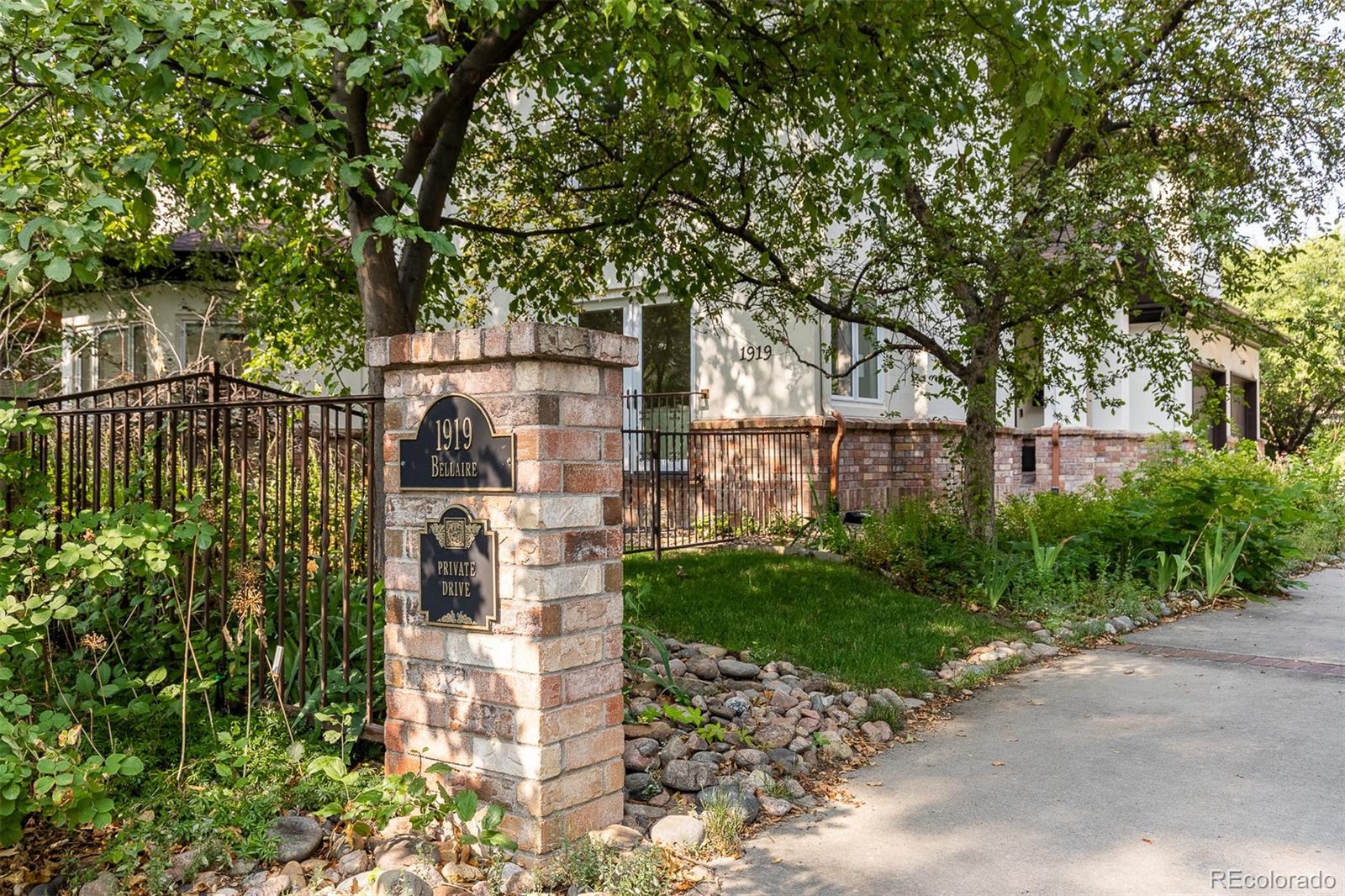 MLS Image #48 for 1919  bellaire street,denver, Colorado