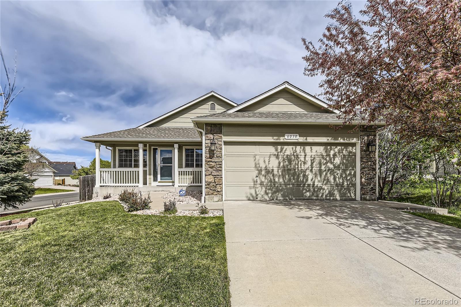 MLS Image #0 for 6038 s quatar way,aurora, Colorado