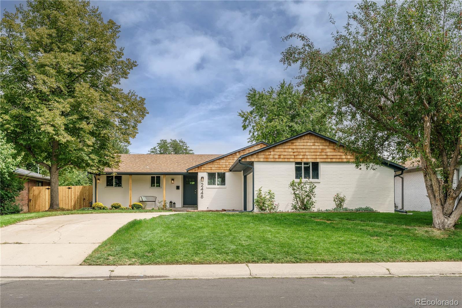 MLS Image #5 for 2448 s jasmine street,denver, Colorado