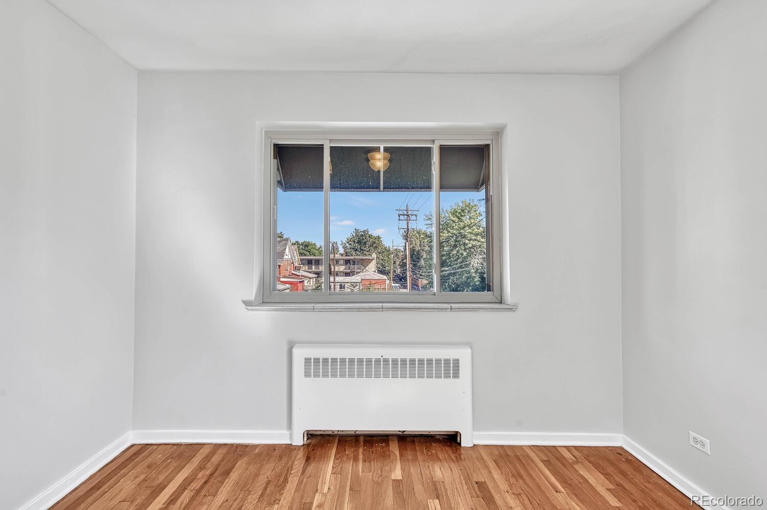 MLS Image #10 for 2100 n franklin street,denver, Colorado