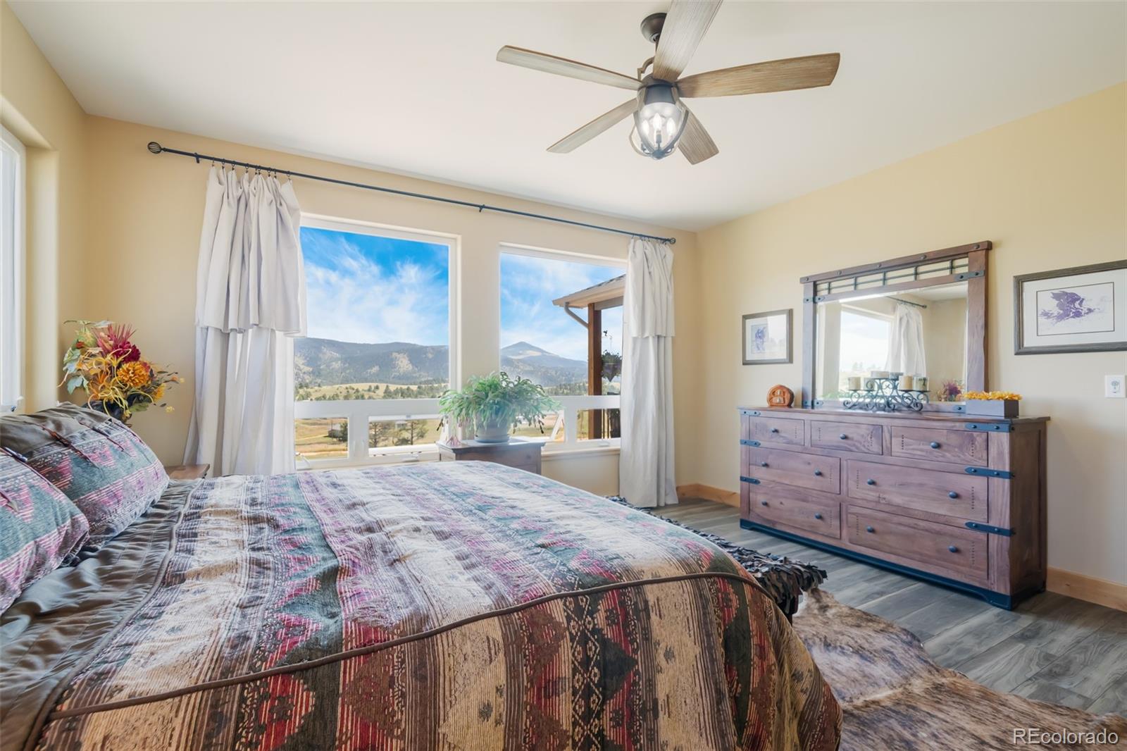 MLS Image #14 for 325  spring valley drive,florissant, Colorado