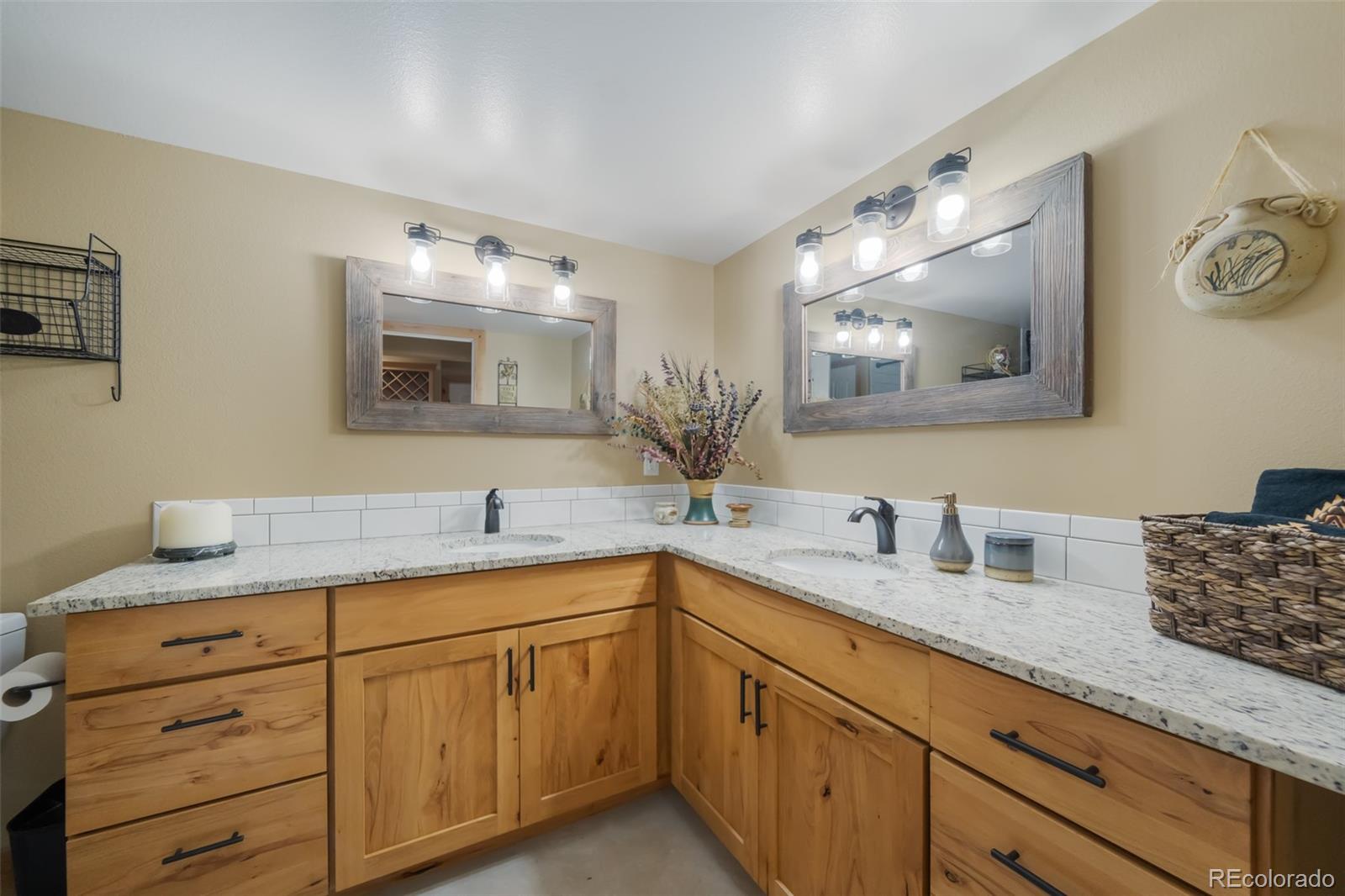 MLS Image #34 for 325  spring valley drive,florissant, Colorado