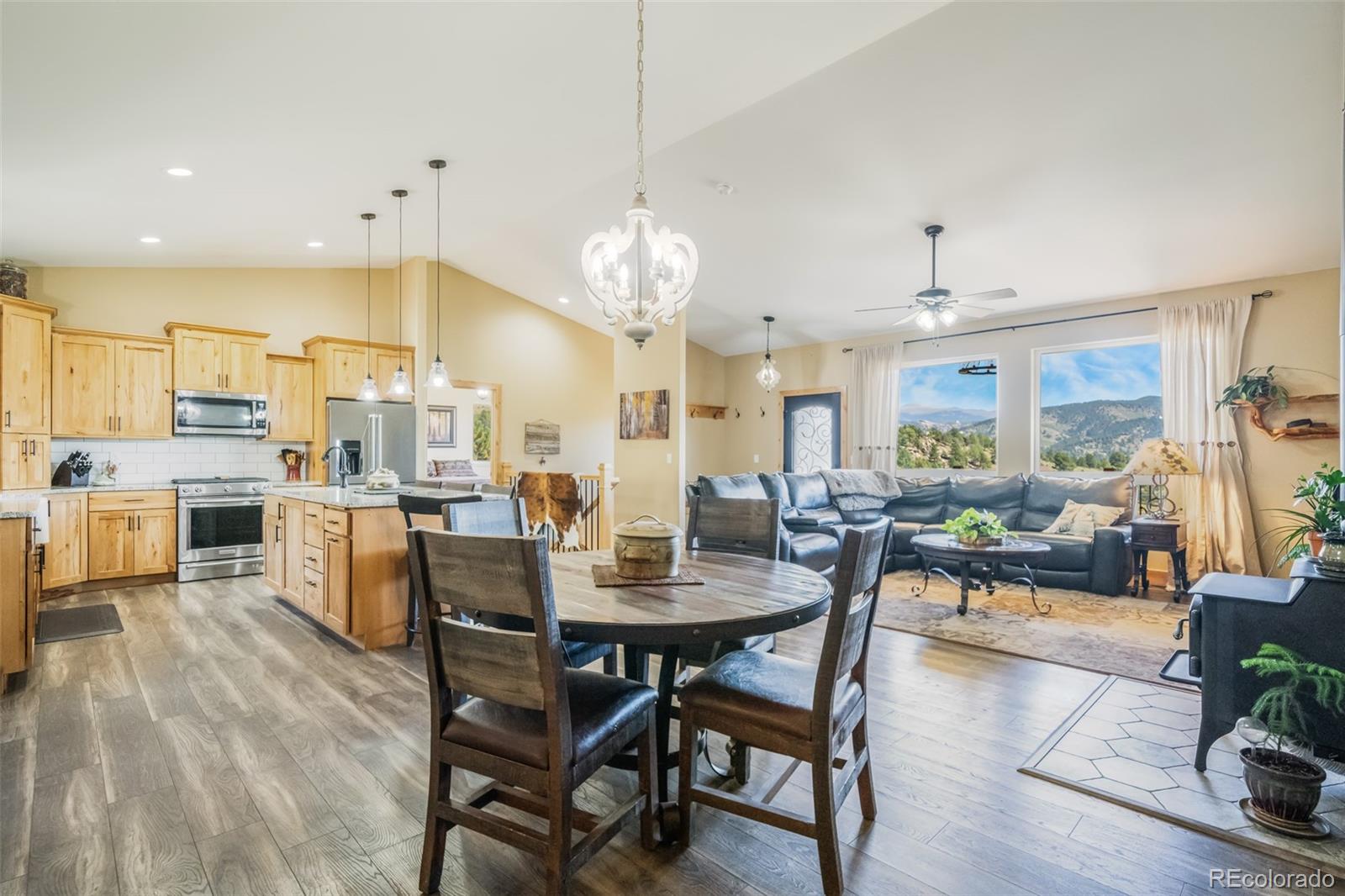 MLS Image #5 for 325  spring valley drive,florissant, Colorado