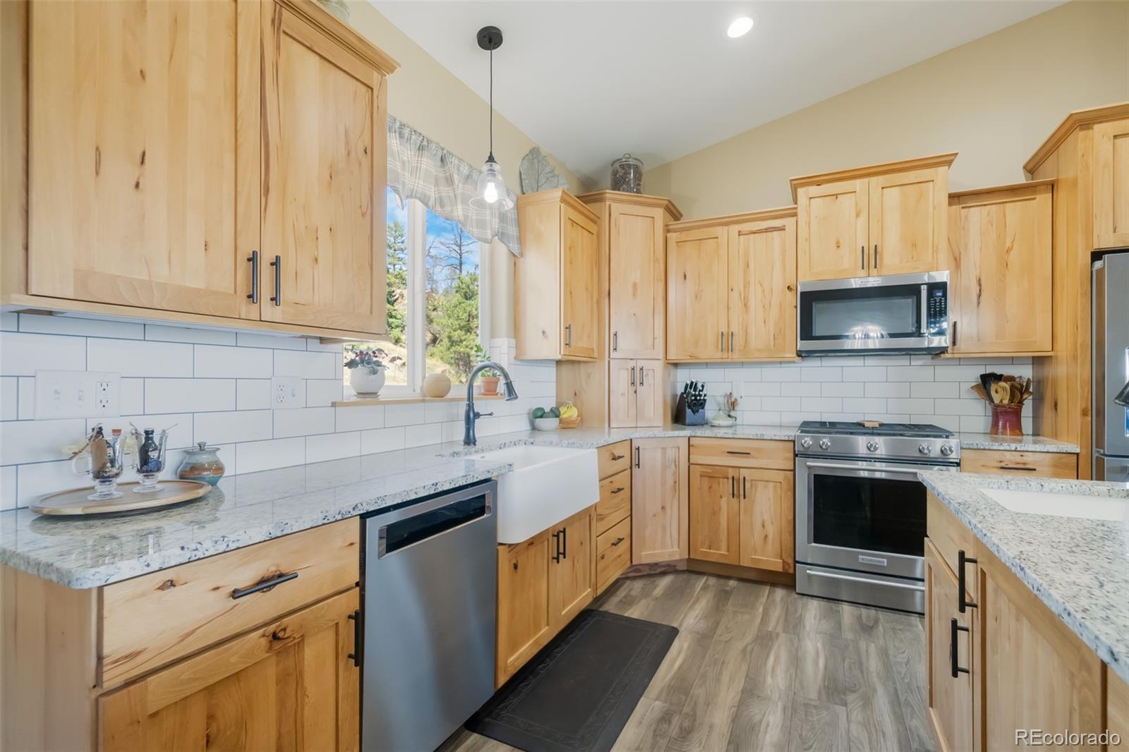 MLS Image #9 for 325  spring valley drive,florissant, Colorado