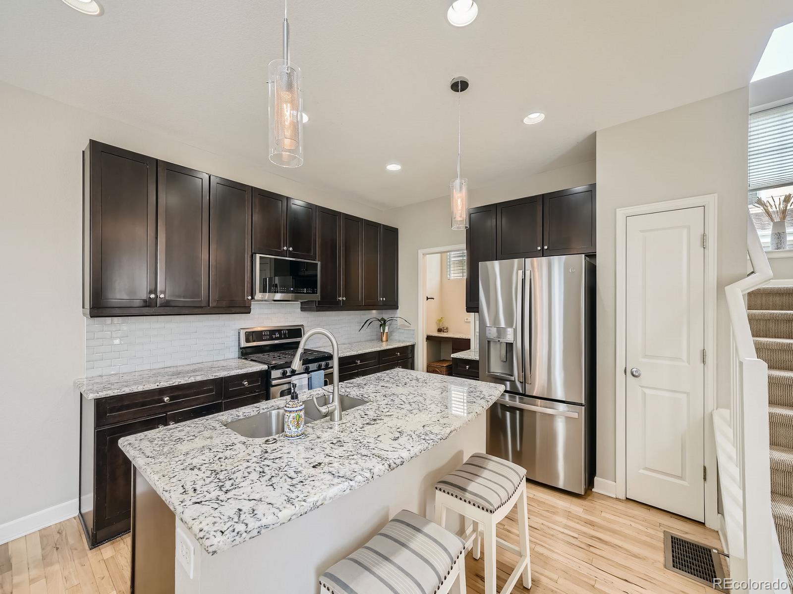 MLS Image #9 for 3585  xanthia street,denver, Colorado