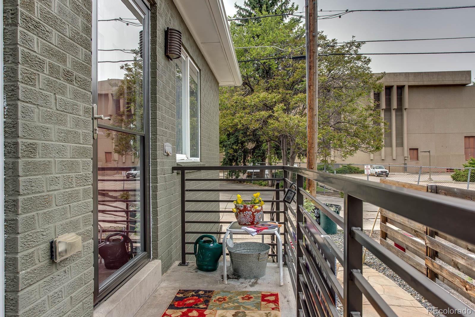 MLS Image #3 for 1529  clermont street,denver, Colorado