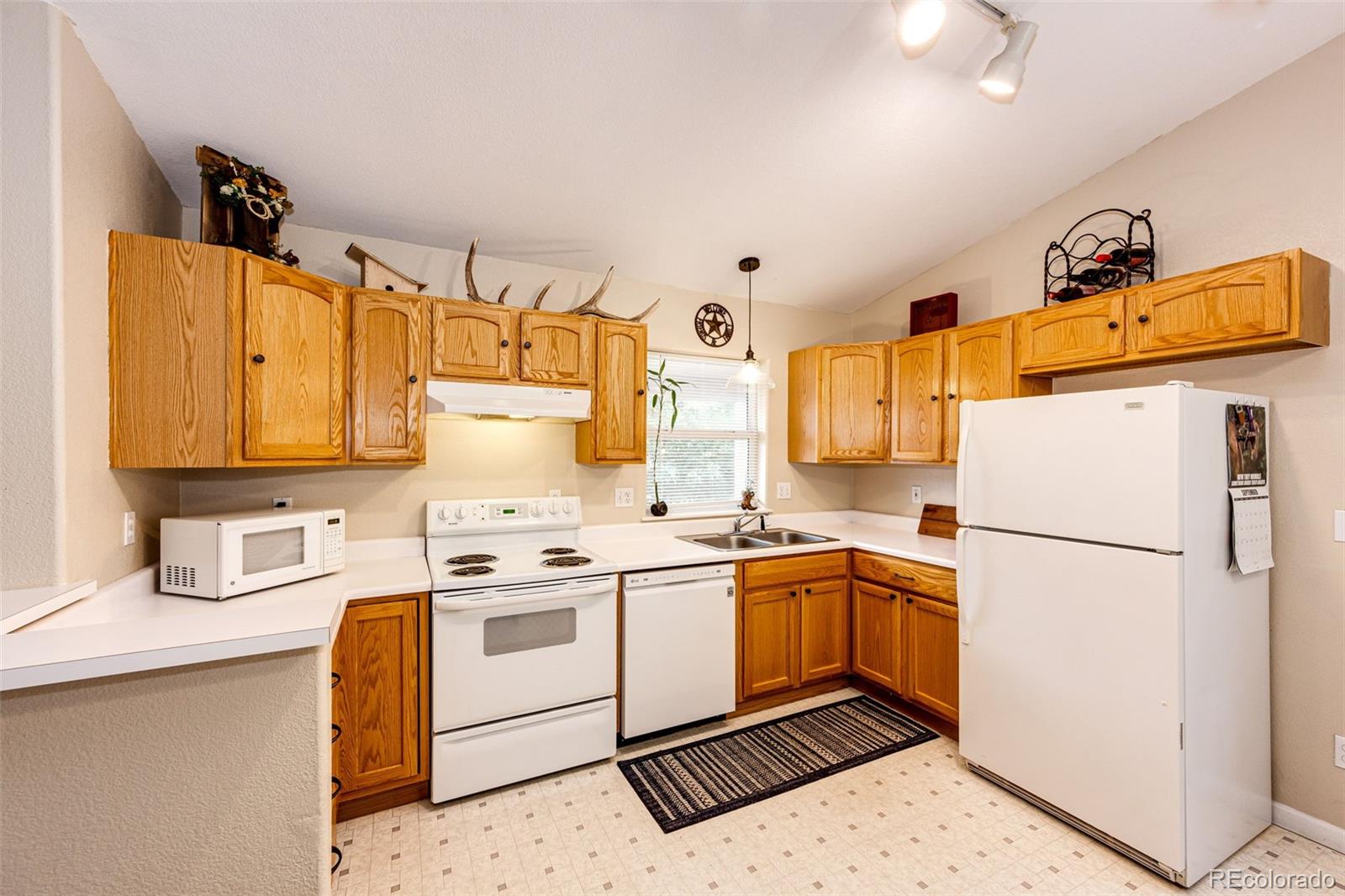 MLS Image #6 for 275  settlement lane,elizabeth, Colorado