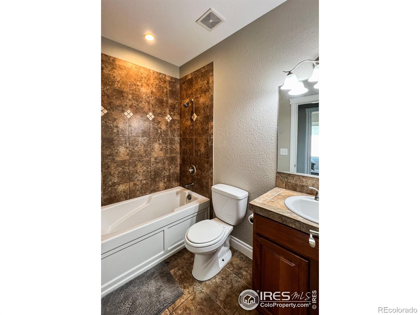 MLS Image #14 for 2104  82nd avenue,greeley, Colorado