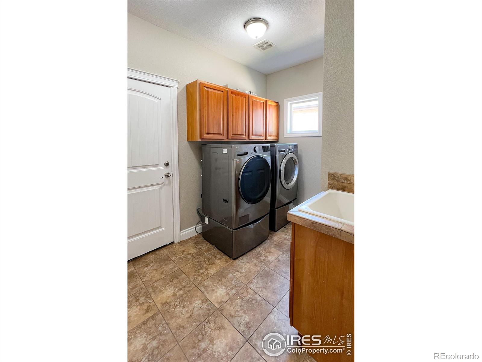 MLS Image #5 for 2104  82nd avenue,greeley, Colorado