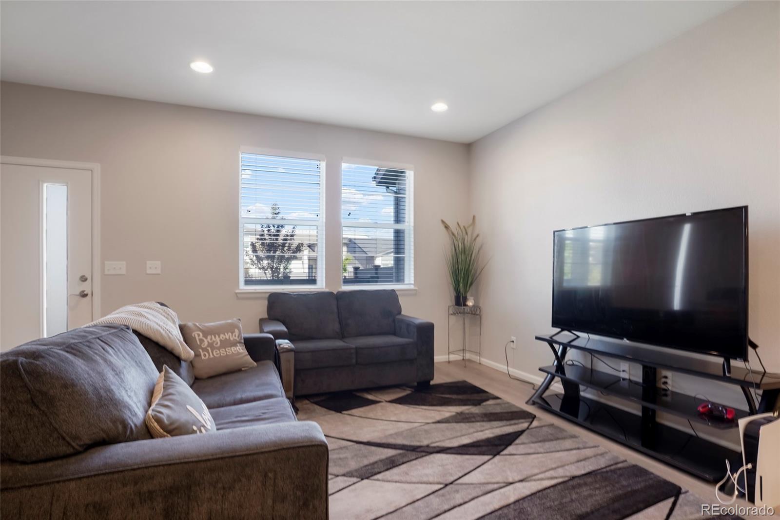 MLS Image #7 for 19029 e 64th place,denver, Colorado