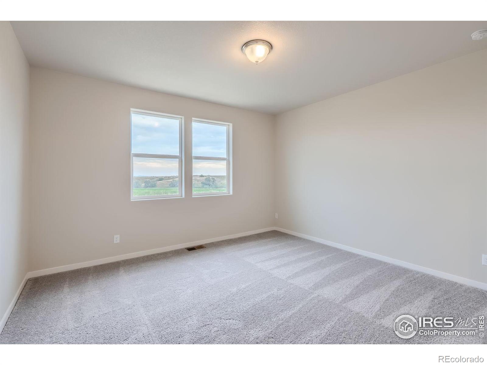 MLS Image #15 for 2627  grizzly place,johnstown, Colorado