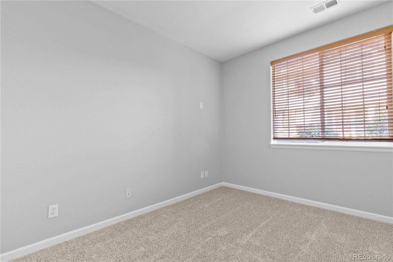 MLS Image #15 for 22580 e ontario drive,aurora, Colorado