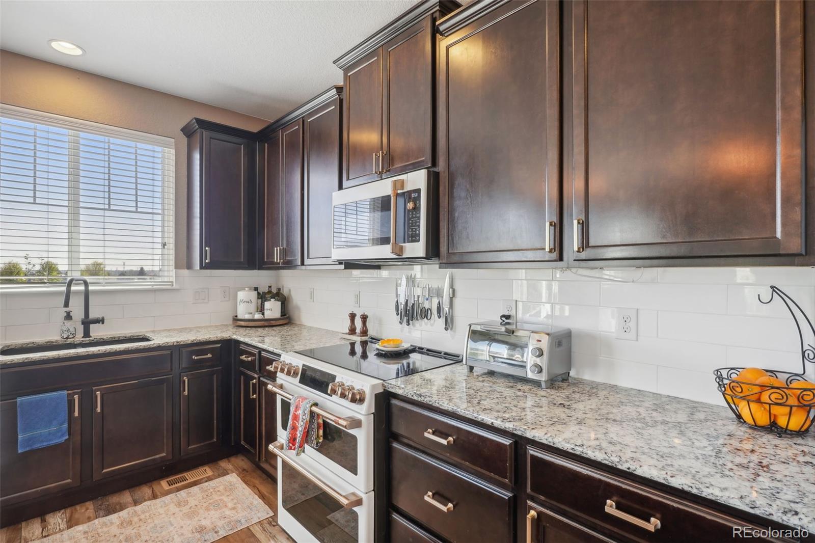 MLS Image #18 for 6037  miners peak circle,frederick, Colorado