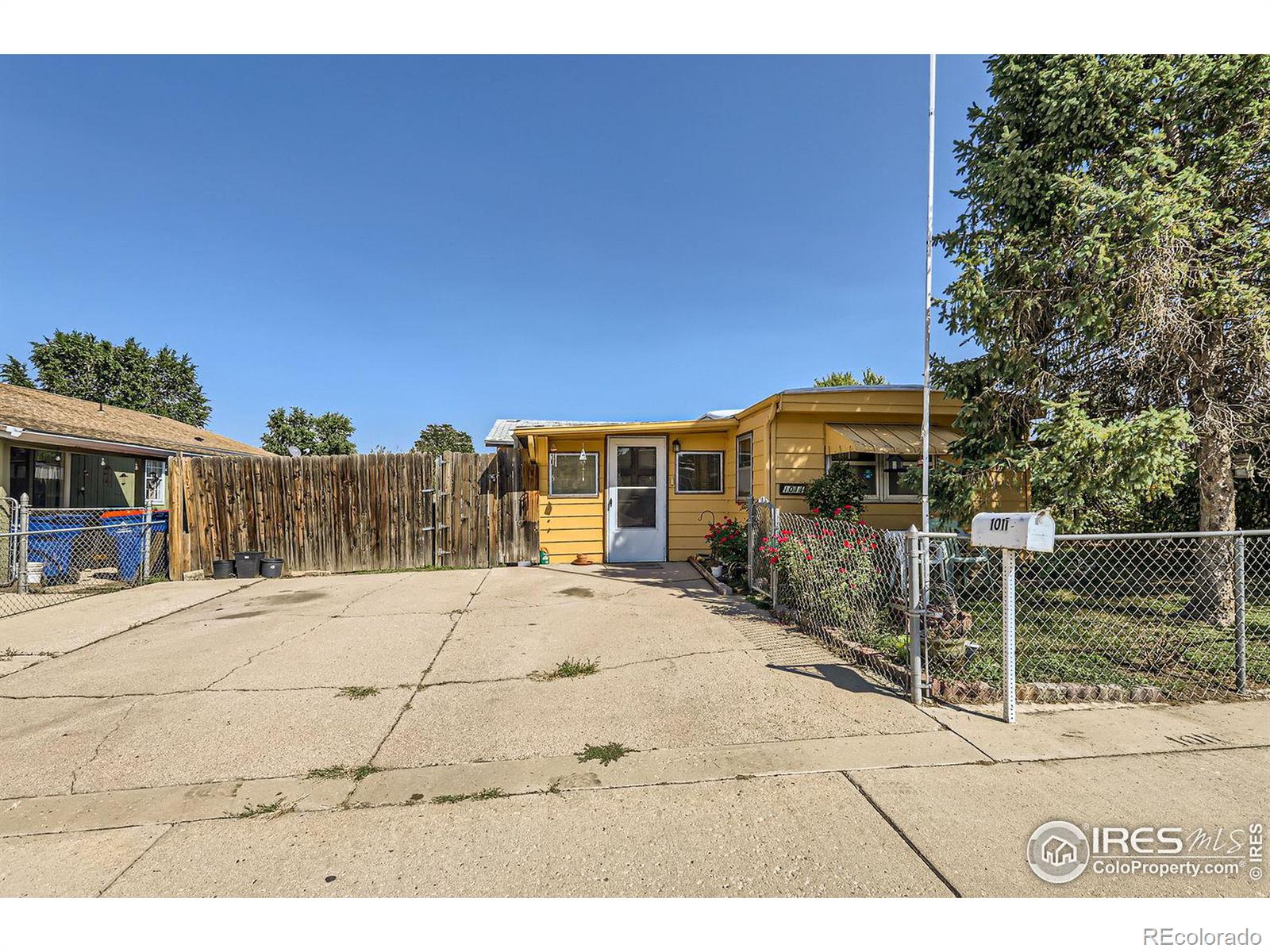 MLS Image #1 for 1011  glen creighton drive,dacono, Colorado