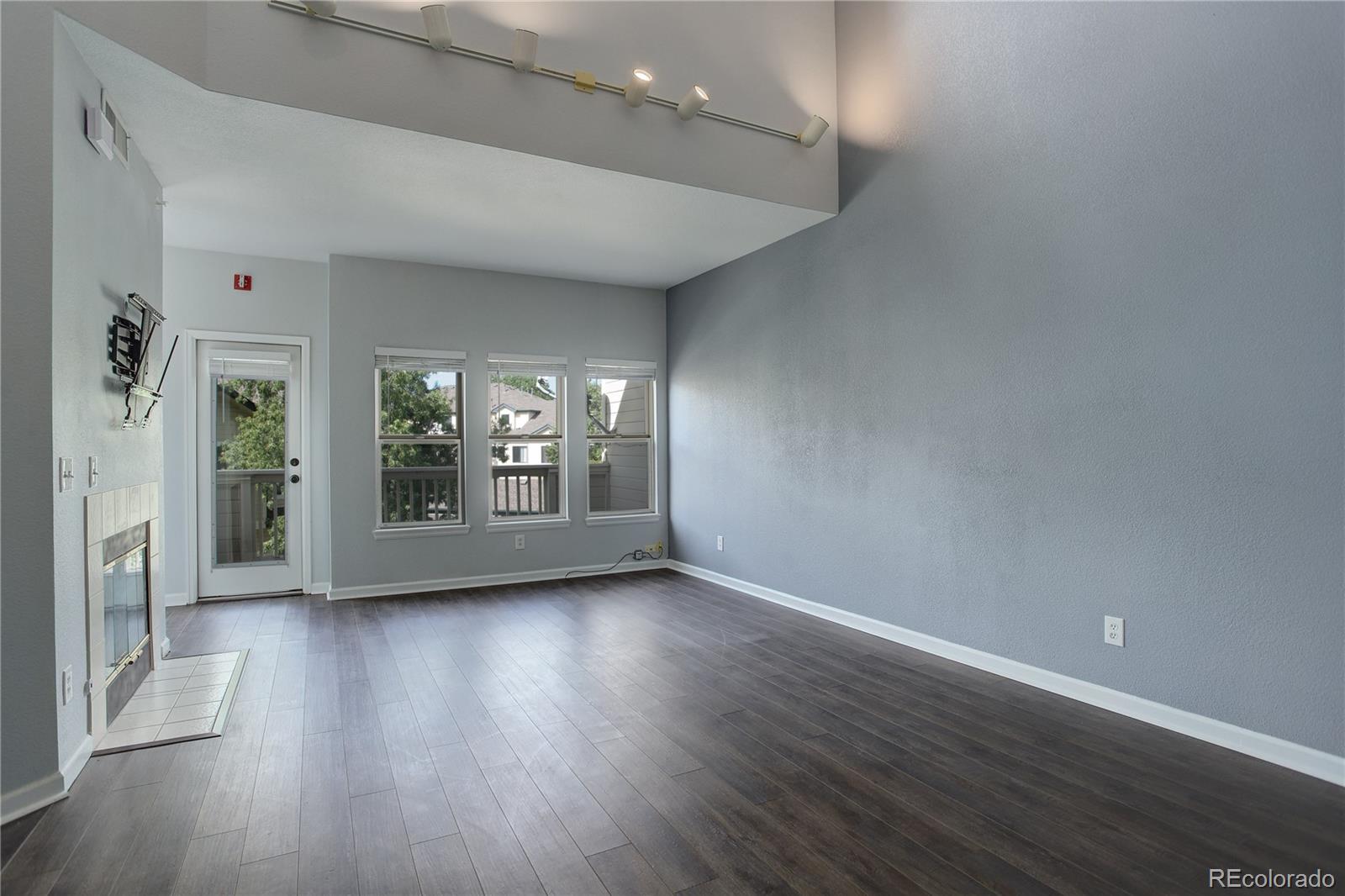 MLS Image #17 for 8707 e florida avenue 806,denver, Colorado