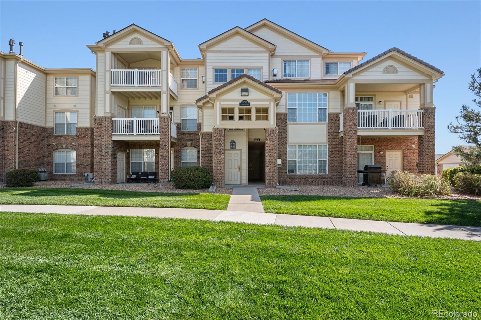 MLS Image #0 for 5733 n gibralter way 3-202,aurora, Colorado