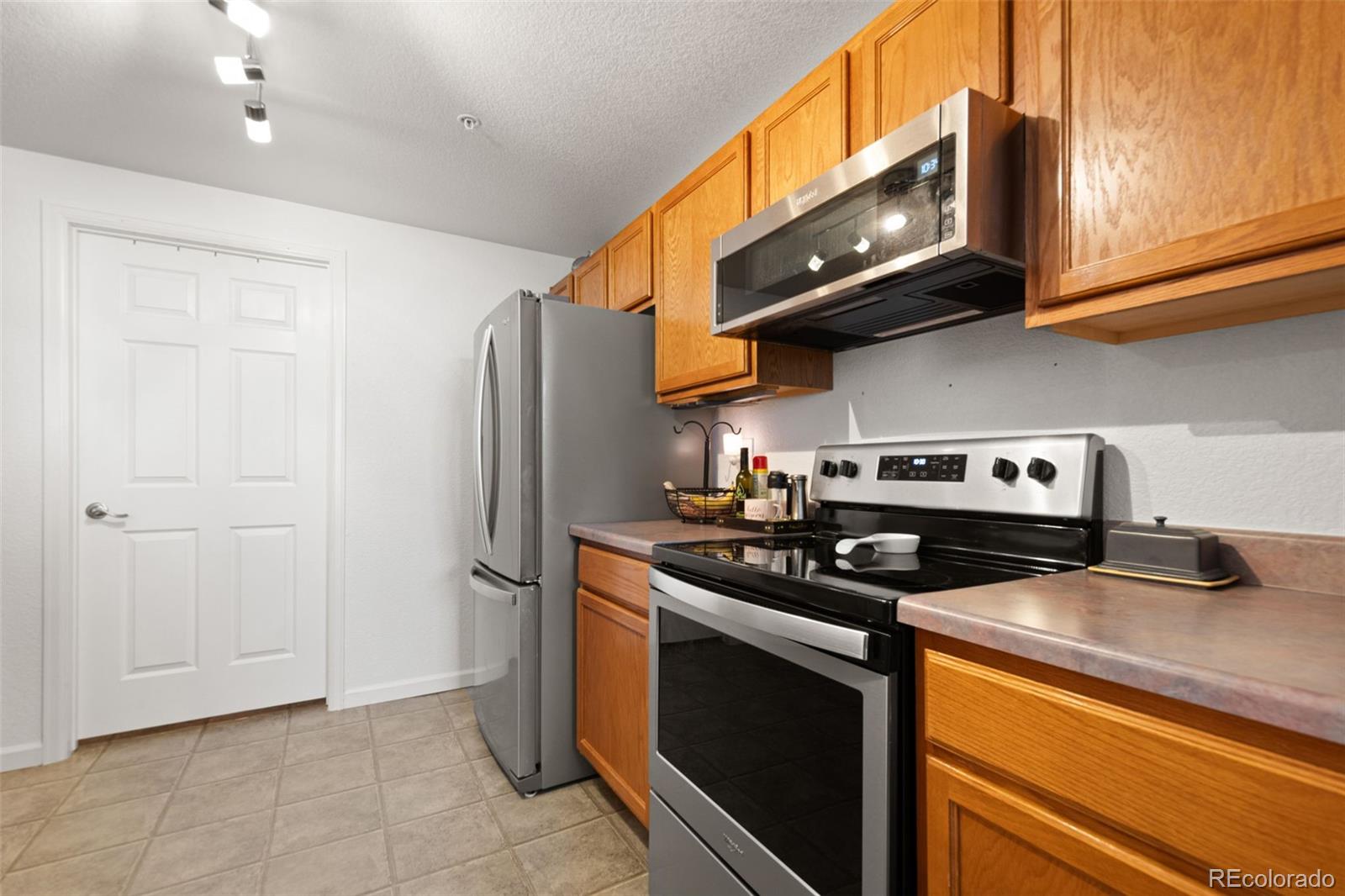 MLS Image #10 for 5733 n gibralter way 3-202,aurora, Colorado