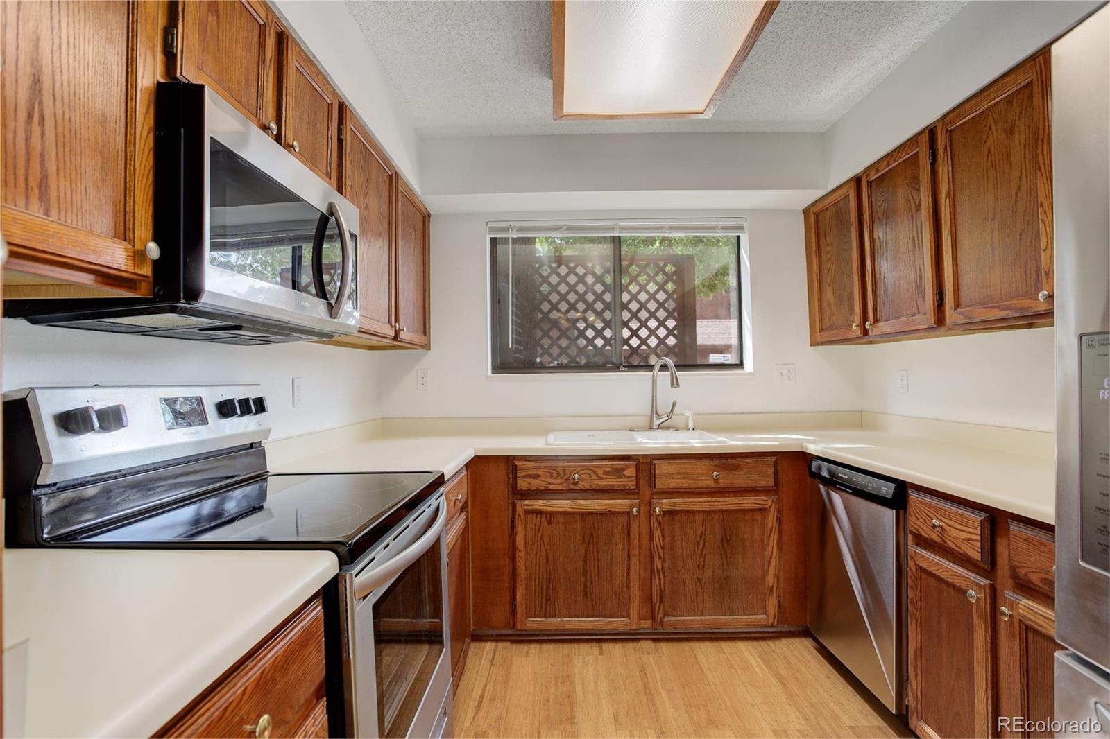 MLS Image #5 for 418  wright street 106,lakewood, Colorado