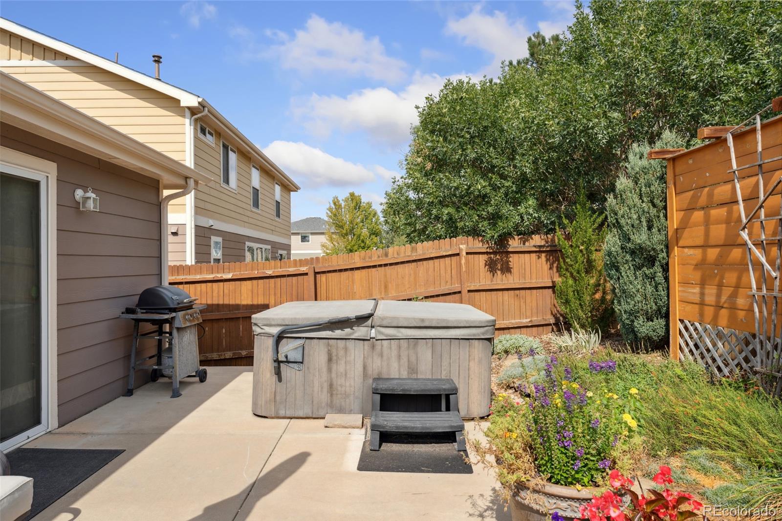 MLS Image #22 for 5526  lewiston street,denver, Colorado