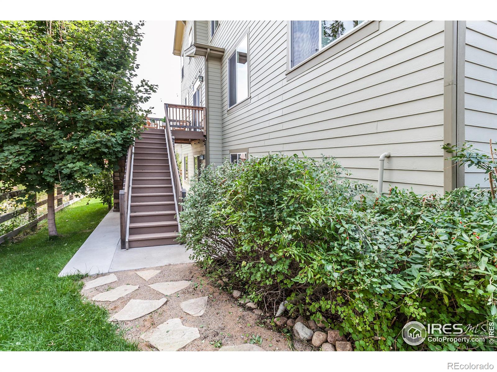 MLS Image #36 for 2002  yearling drive,fort collins, Colorado