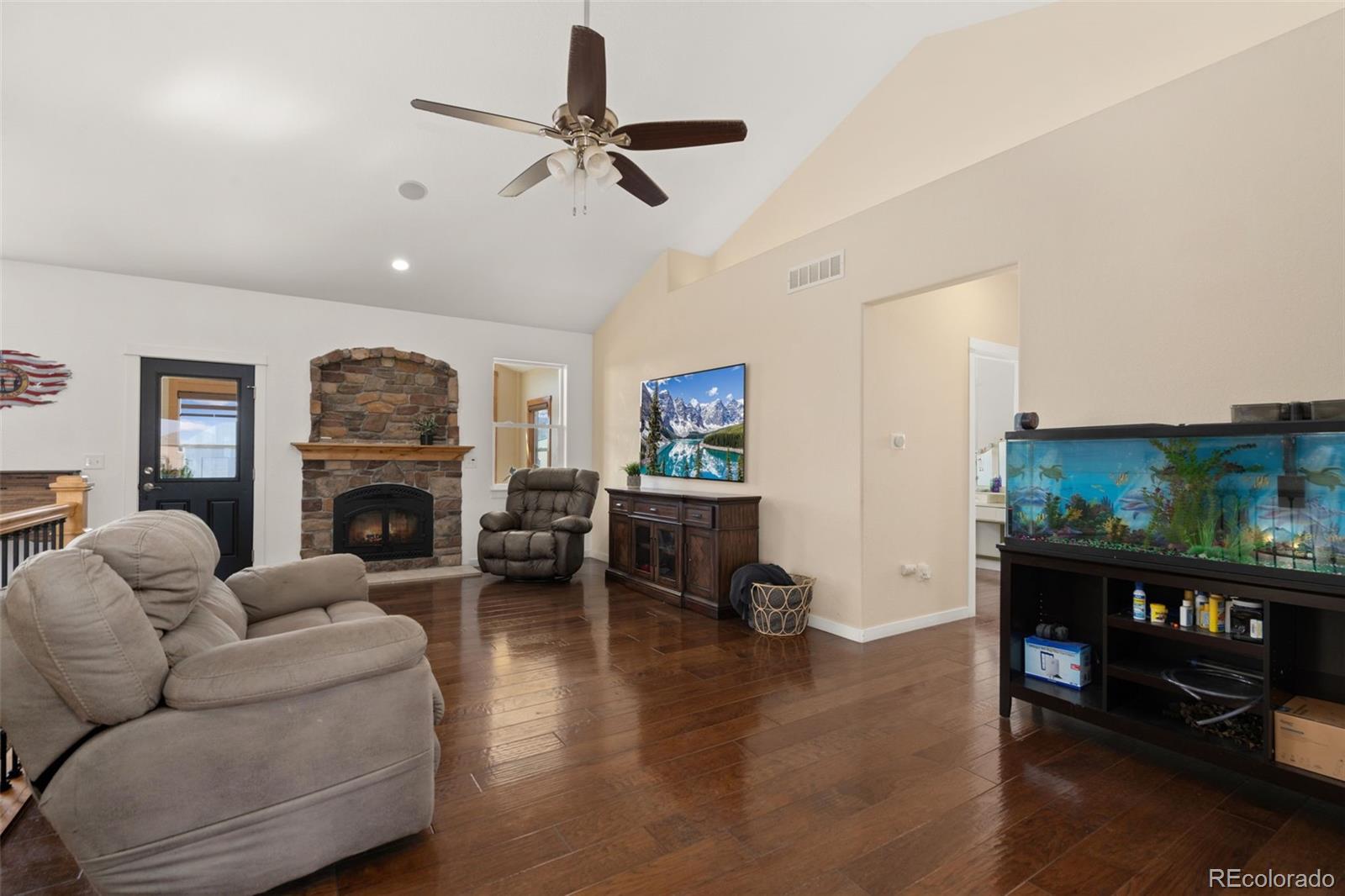 MLS Image #7 for 859  schrage way,loveland, Colorado