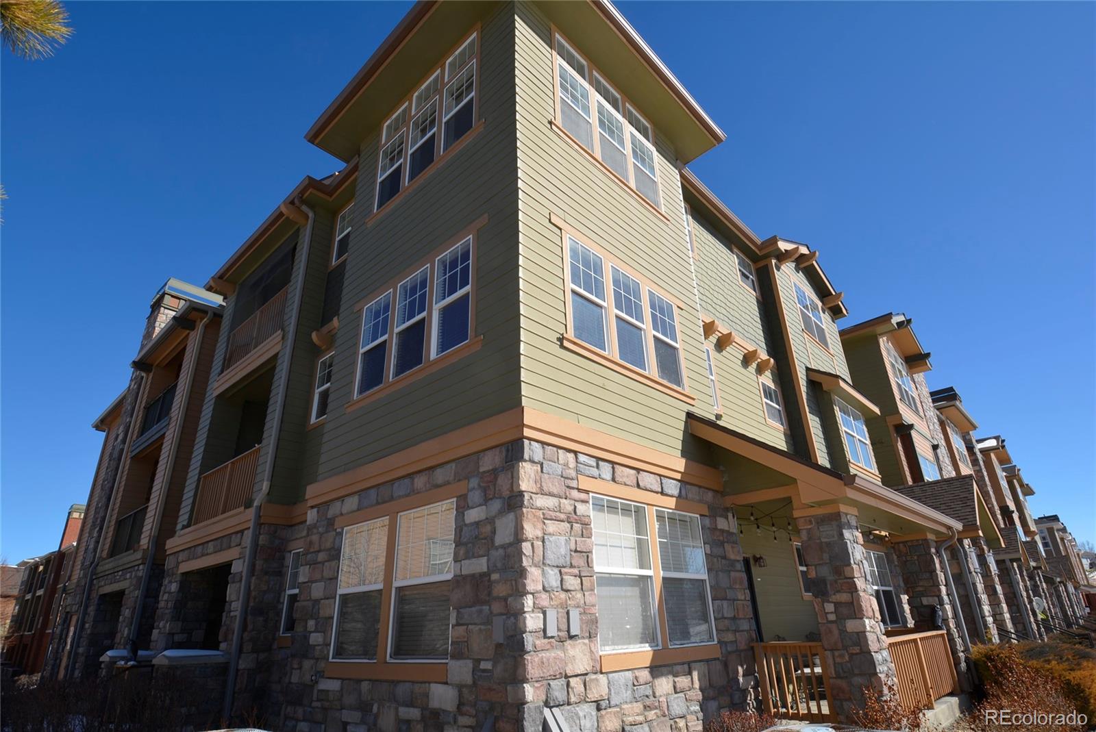 MLS Image #1 for 15460  canyon gulch lane,englewood, Colorado