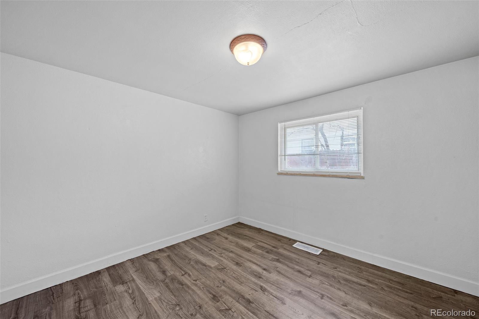 MLS Image #9 for 107  hooker street,denver, Colorado