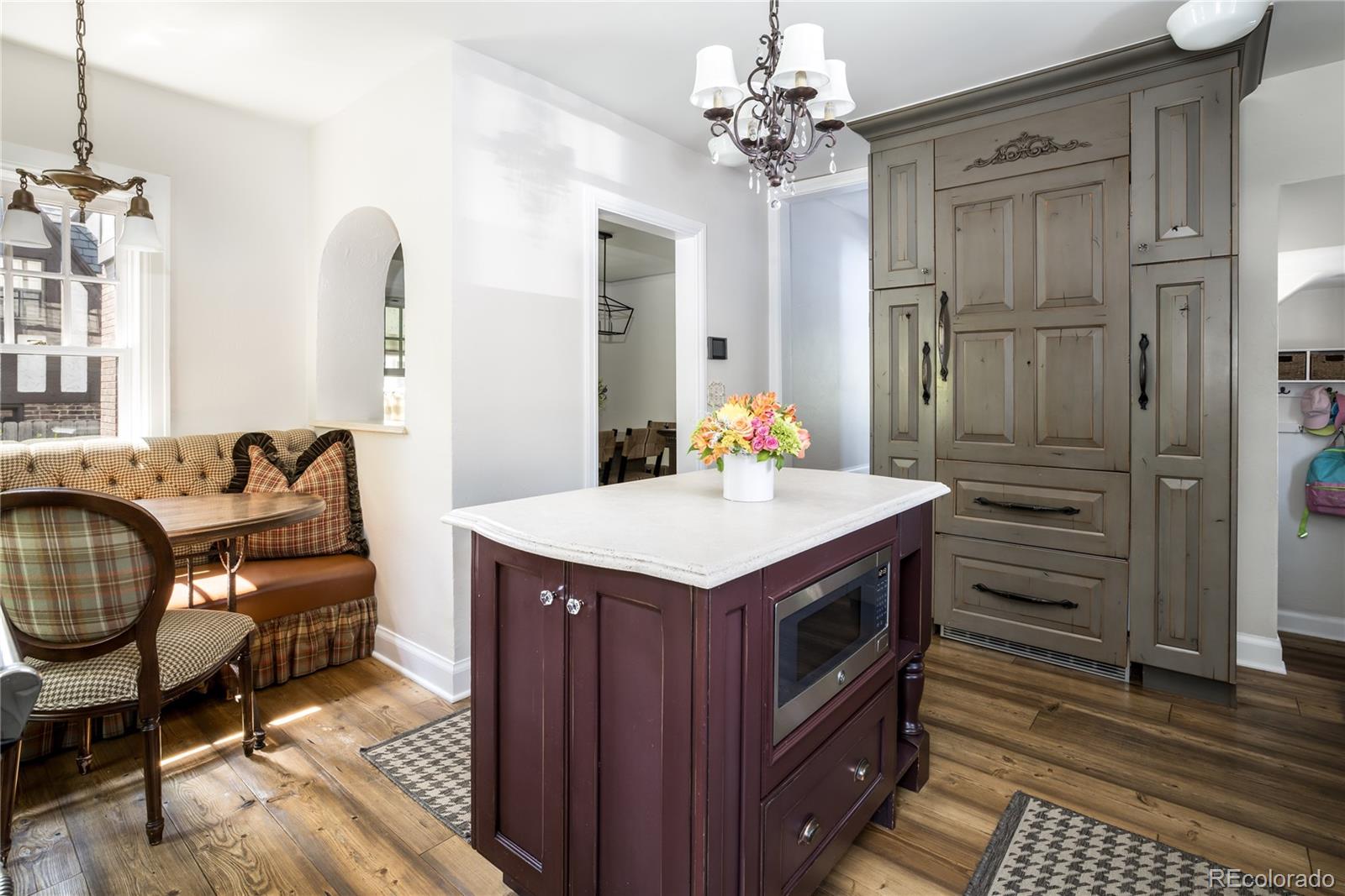 MLS Image #14 for 134  albion street,denver, Colorado