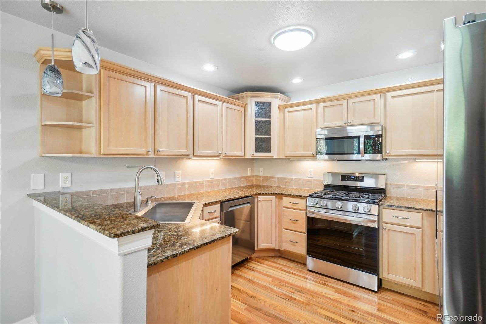 MLS Image #13 for 1104  crescent drive,windsor, Colorado