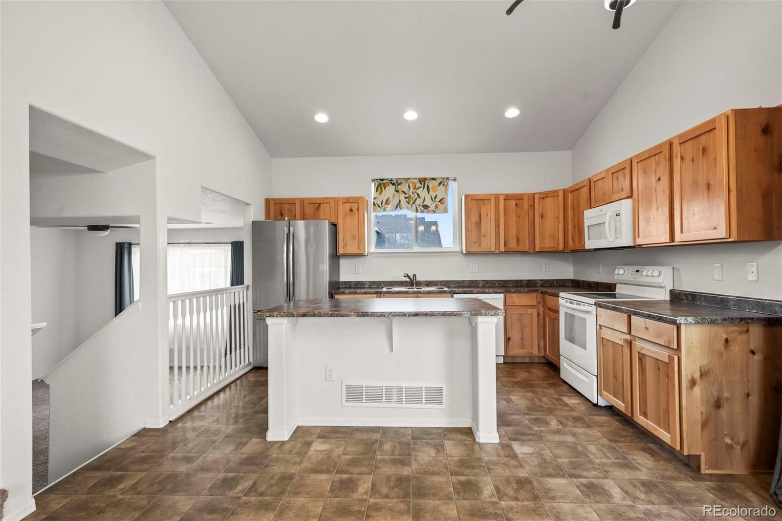 MLS Image #8 for 1547  first light drive,windsor, Colorado