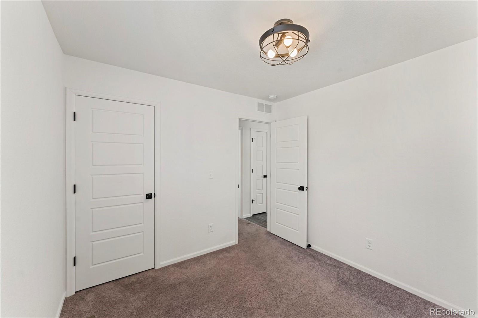 MLS Image #15 for 18222 e 51st place,denver, Colorado