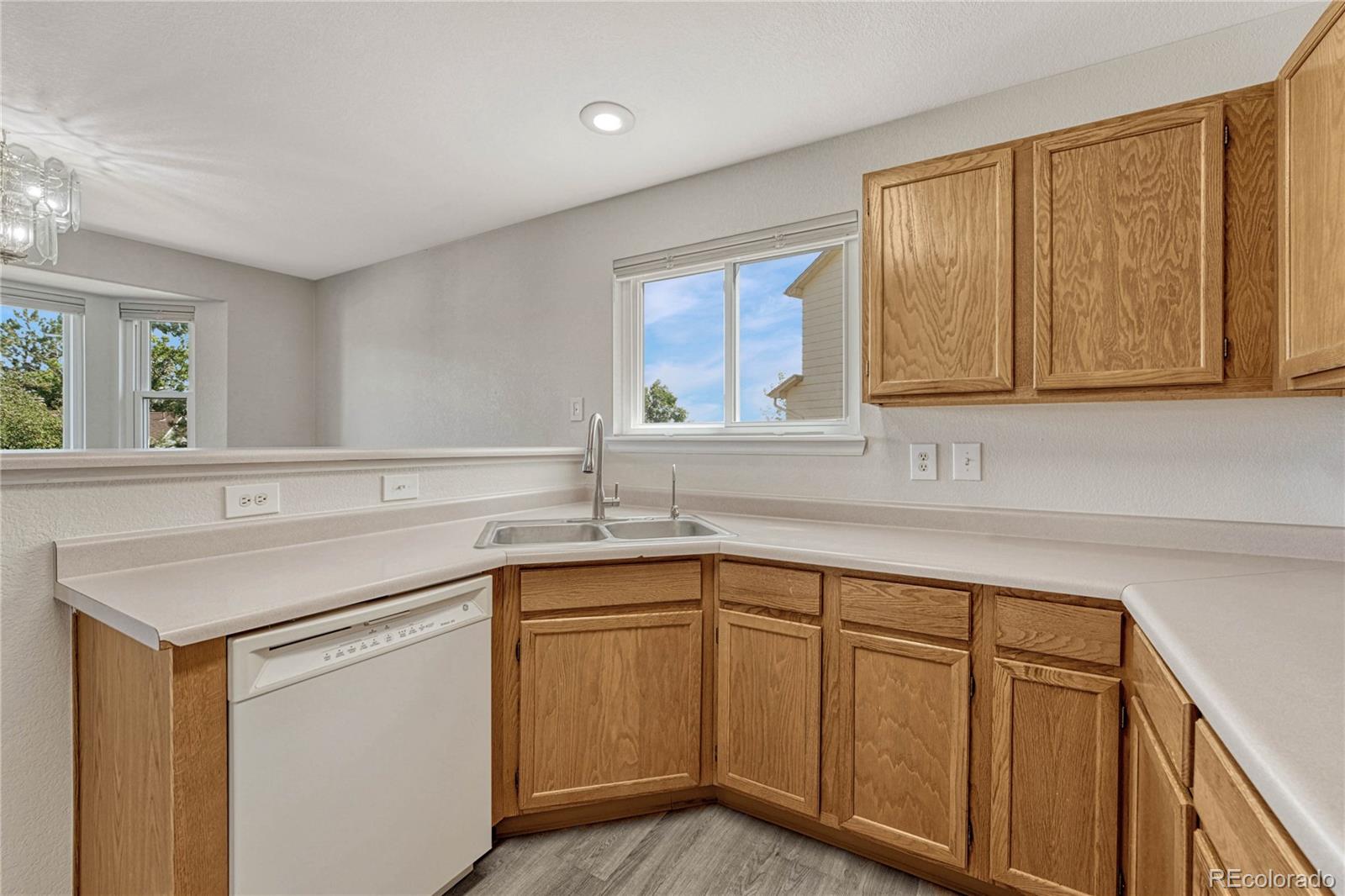 MLS Image #11 for 4952 n silverlace drive,castle rock, Colorado